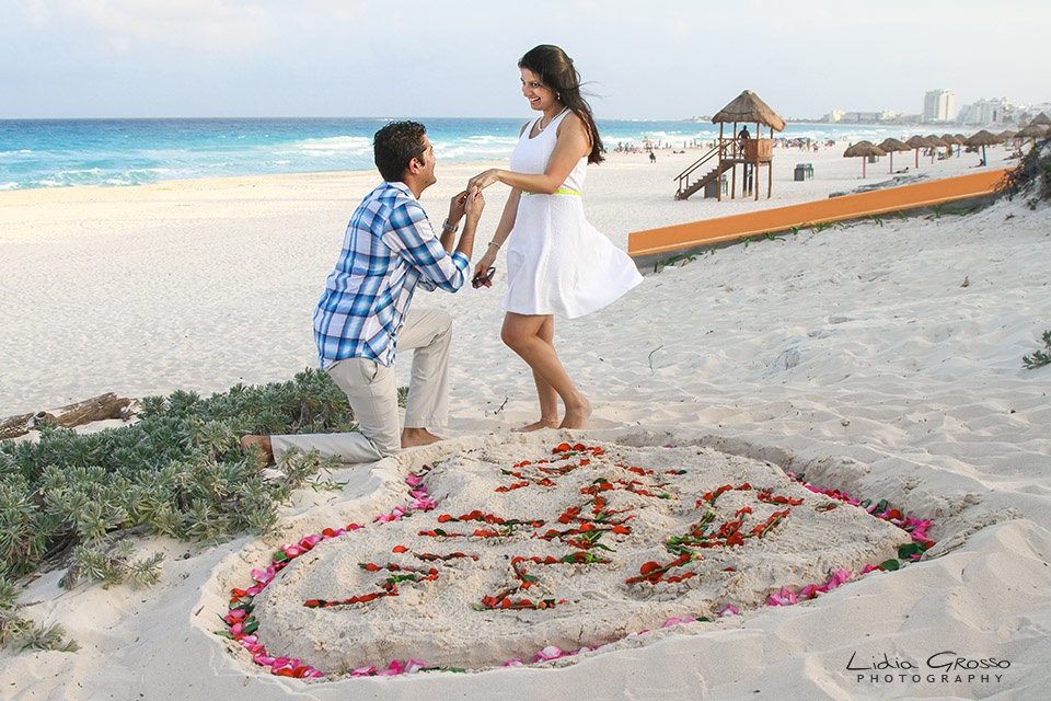 Surprise Proposal Cancun Beach