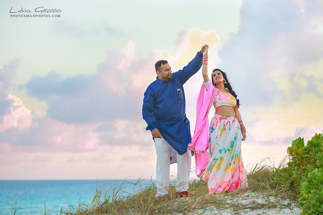 pre sikh wedding photos Cancun, indian couples portraits