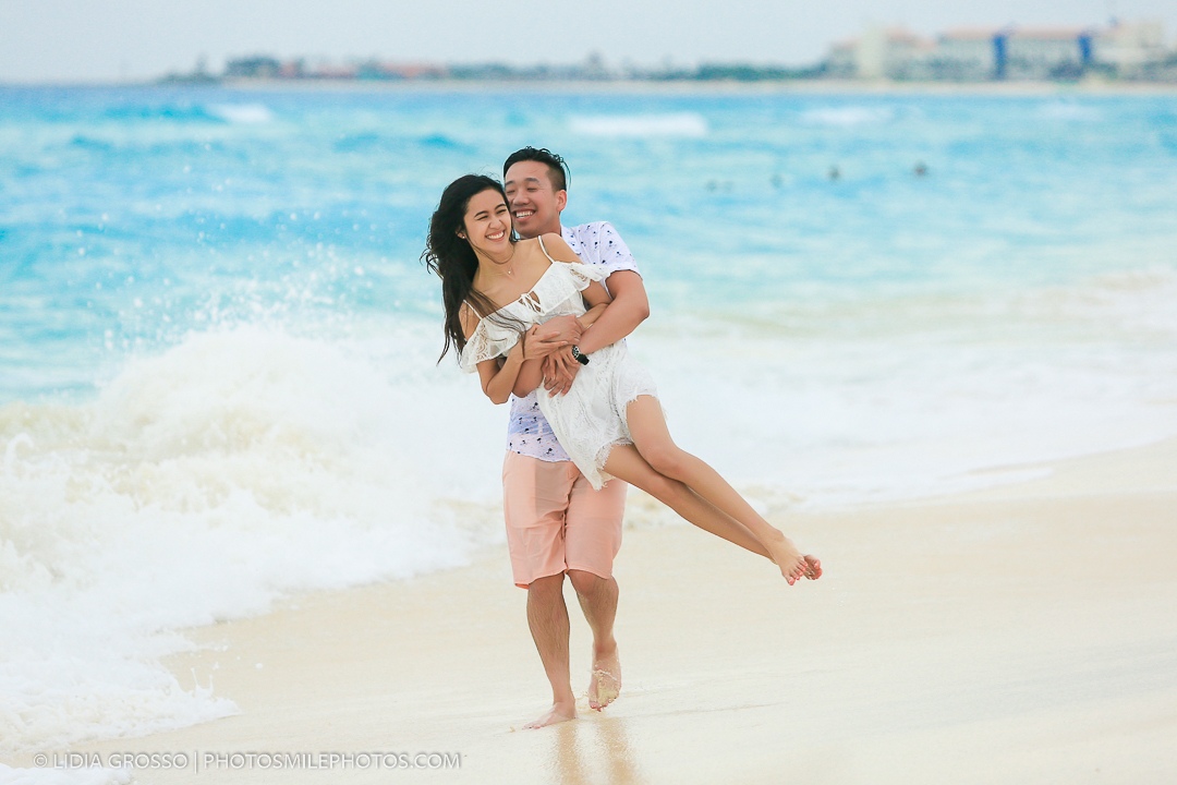 couples portraits Cancun
